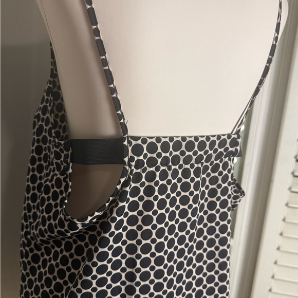 Double Zero Black and Cream Geometric Camisole - Picture 4 of 10